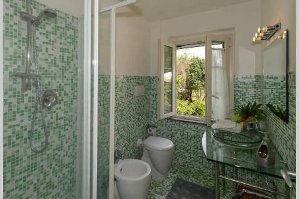 Villa Con Piscina Esclusiva Nel Verde Lucca Holiday home