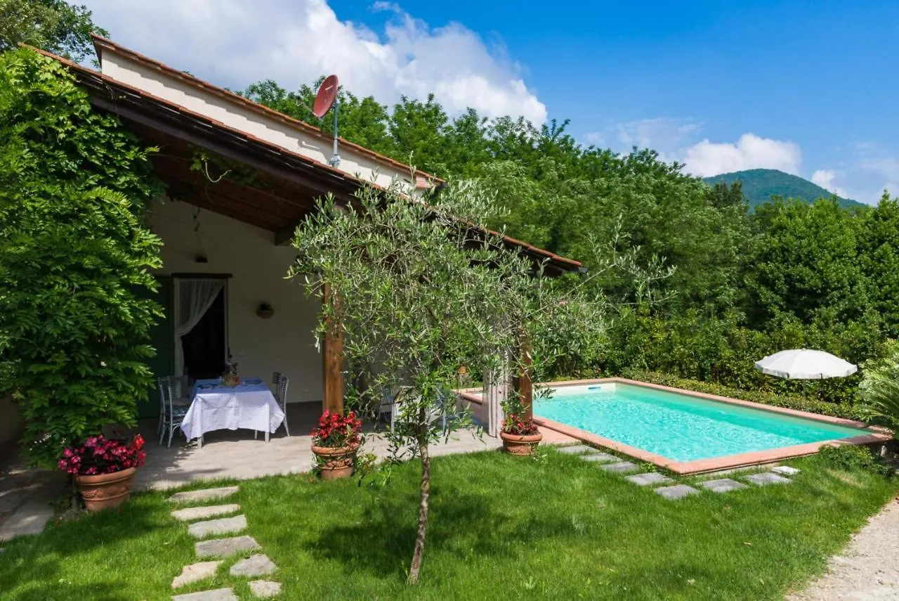 Villa Con Piscina Esclusiva Nel Verde Lucca
