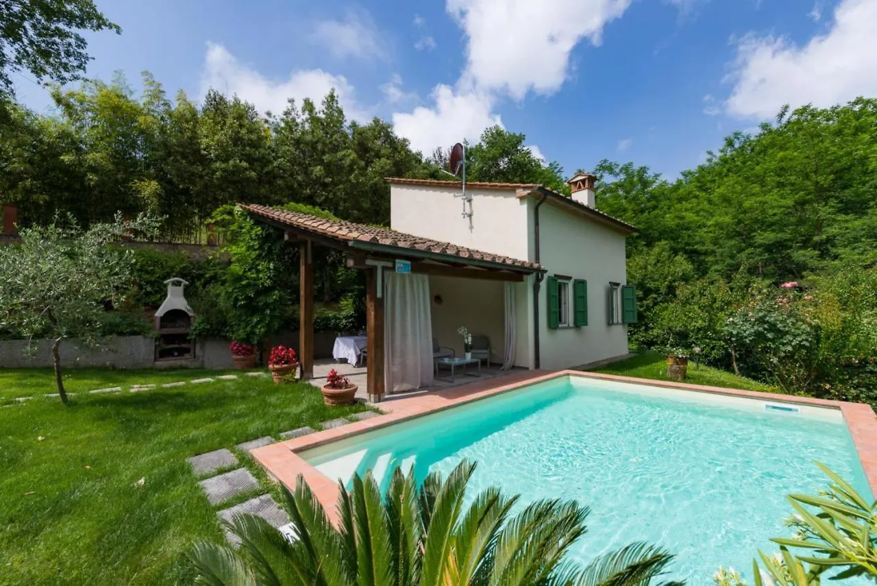 Holiday home Villa Con Piscina Esclusiva Nel Verde Lucca