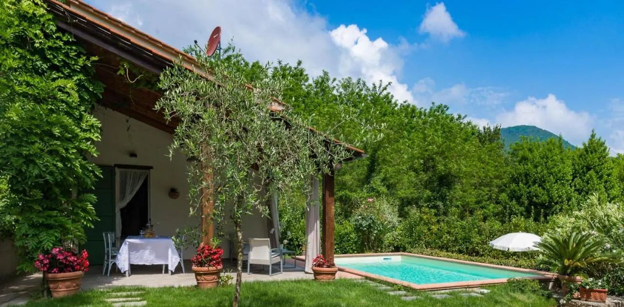 Villa Con Piscina Esclusiva Nel Verde Lucca 0*,